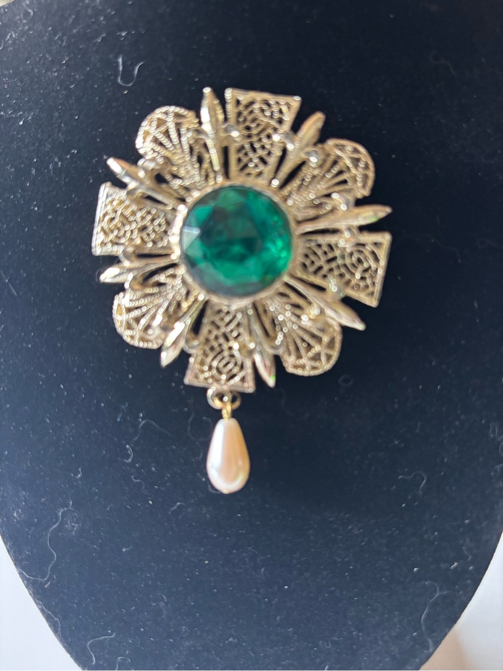 Gold Tone Filigree Brooch Faux Emerald Green Glass Pearl Drop Dangle Pin